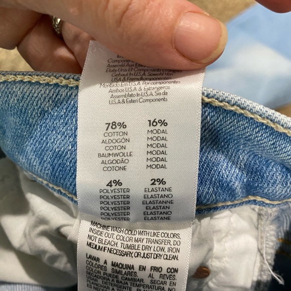 MOTHER The Insider Crop Step Fray Jeans In Limited Edition Wash Denim Size 24 - Picture 14 of 15